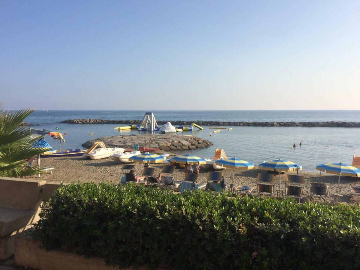 Casa Del Cardinale Διαμέρισμα Santo Stefano al Mare Εξωτερικό φωτογραφία